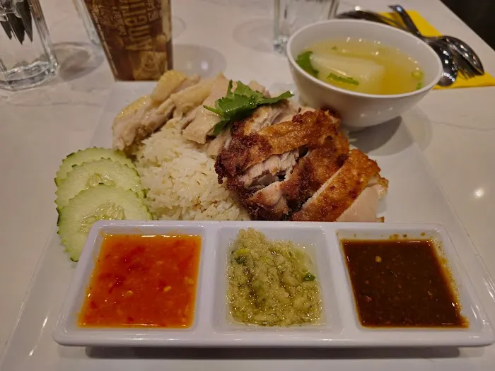 Cily Chicken Rice and Thai food Picture 1