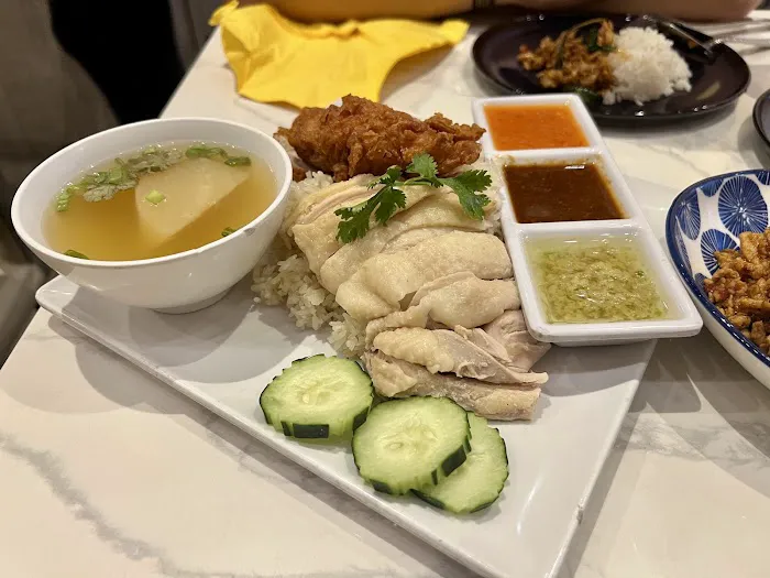 Cily Chicken Rice and Thai food Picture 8
