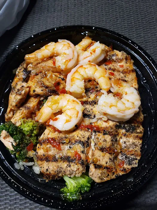 Little Thai Market Picture 10