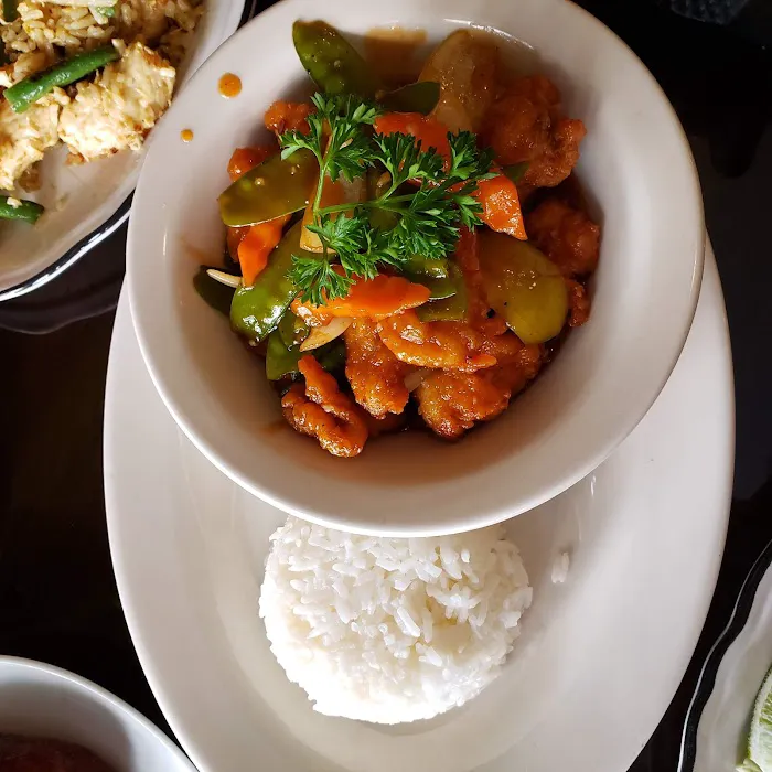 Green Basil Thai Kitchen Picture 10