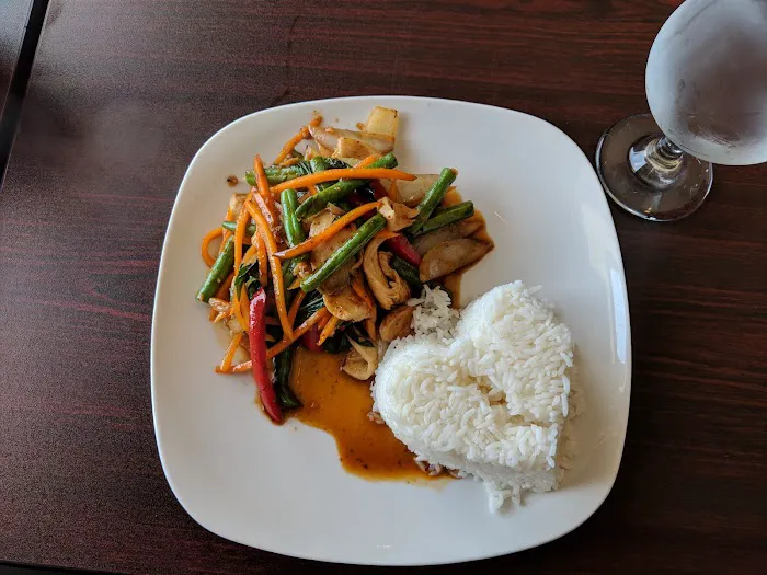 Pinto Thong Thai Cuisine Picture 6