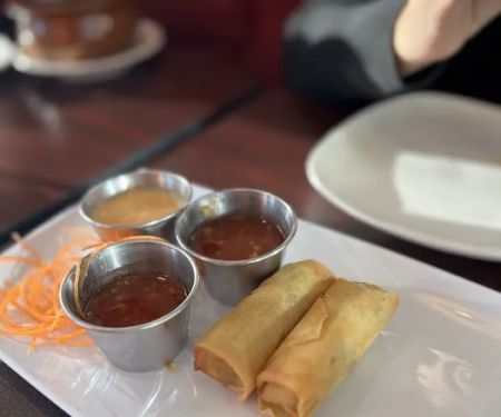 Pinto Thong Thai Cuisine