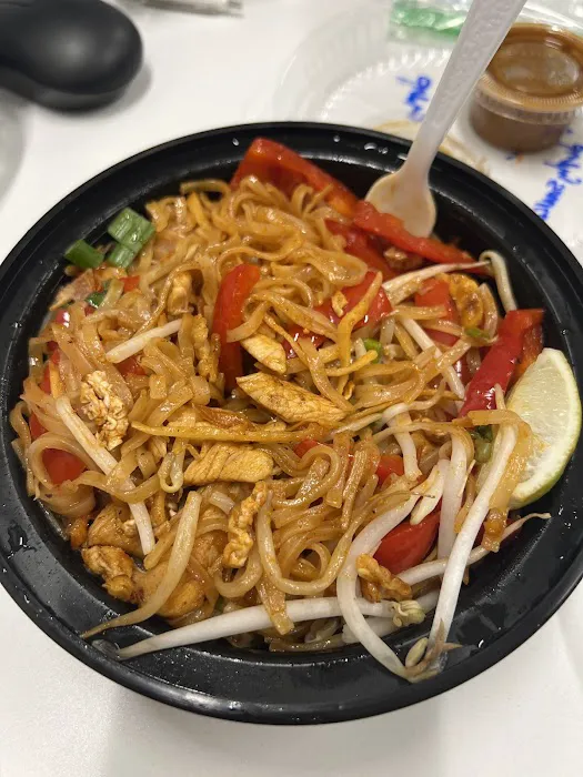 Pinto Thong Thai Cuisine Picture 7