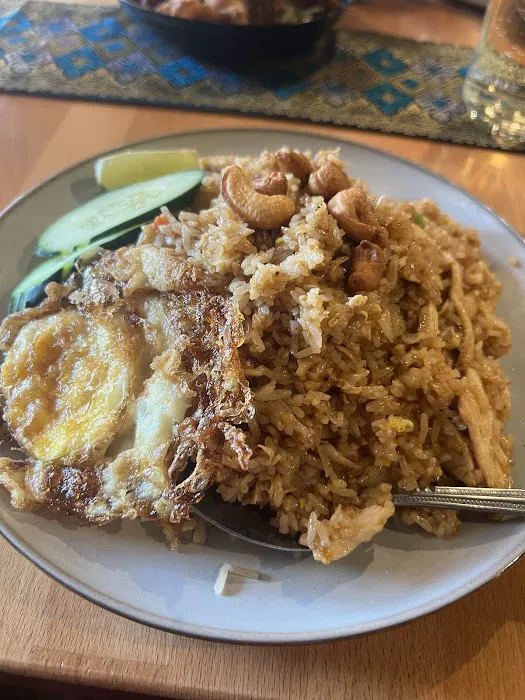 Ratchada Thai & Laos Cuisine Picture 4