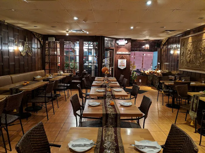 Ratchada Thai & Laos Cuisine Picture 7