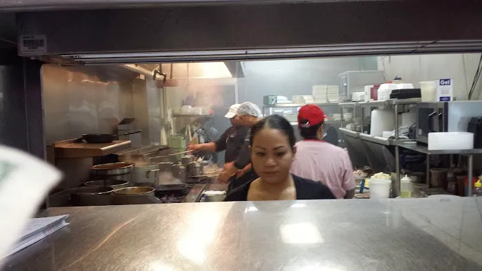 Circles Thai South Philly Picture 8