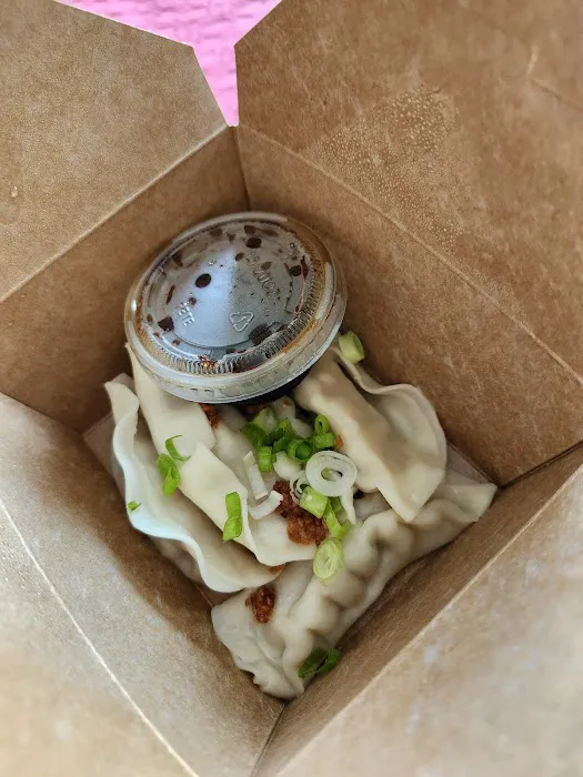 Phen Thai Kitchen Picture 7