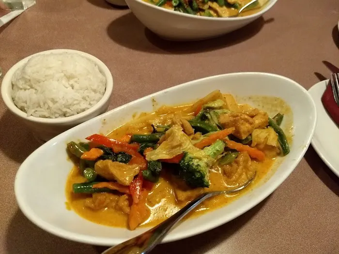 Thai Delight Restaurant Picture 8