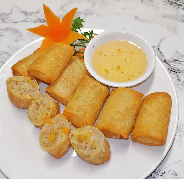 Mai Thai Restaurant - Thai & Ramen & Asian Food & Boba Bubble Tea Drinks Picture 5