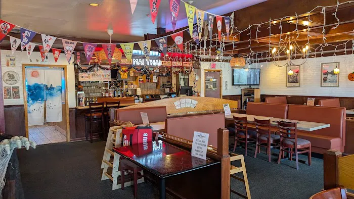 Mai Thai Restaurant - Thai & Ramen & Asian Food & Boba Bubble Tea Drinks Picture 7