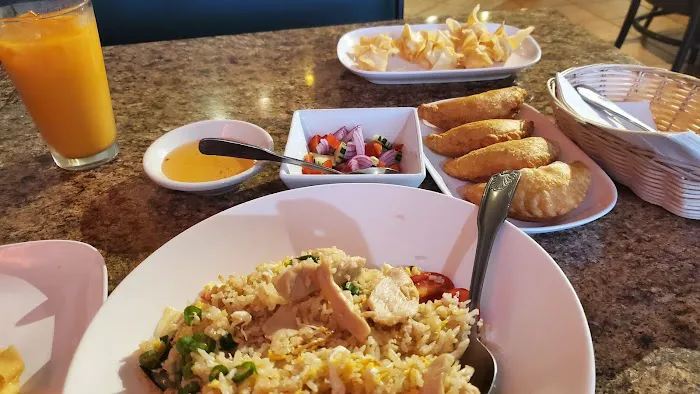 Thai Shelton Kitchen Picture 2