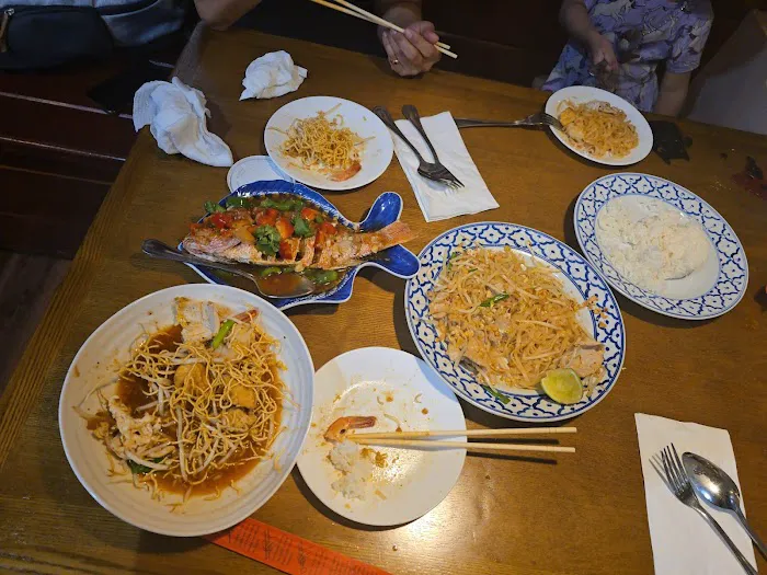 Thai Spice Authentic (Yum D Thai Cuisine) Picture 1