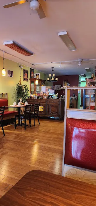 Chiangmai Thai Restaurant Picture 3