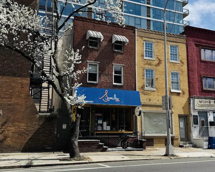 Smile cafe Thai Restaurant Picture 2