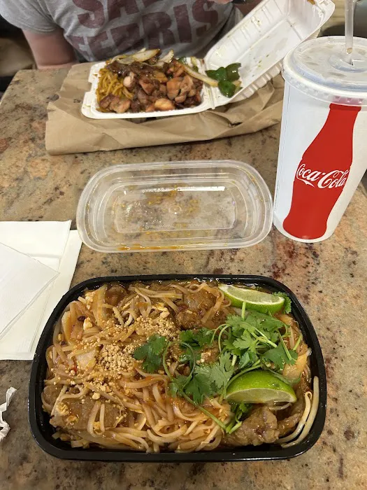 Ruby Thai Kitchen Picture 3