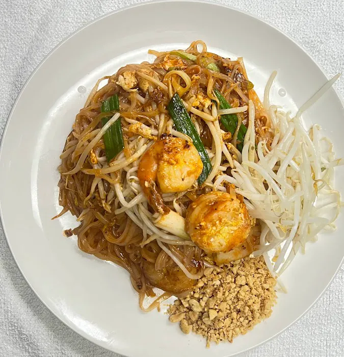 Mae Ploy Thai Cuisine Picture 10