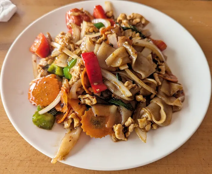 Mae Ploy Thai Cuisine Picture 2