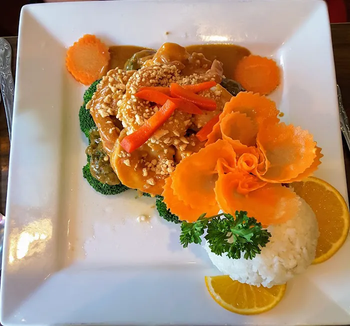 Thai Orchid (Berwyn) Picture 4