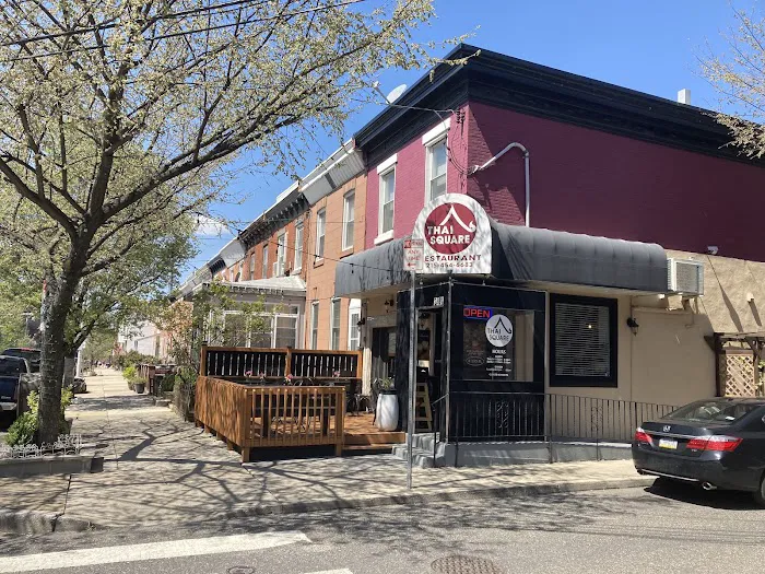 Thai Square Restaurant Picture 7