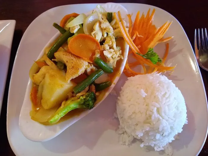 Nadia Thai Chef Picture 1