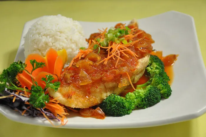 Nadia Thai Chef Picture 5