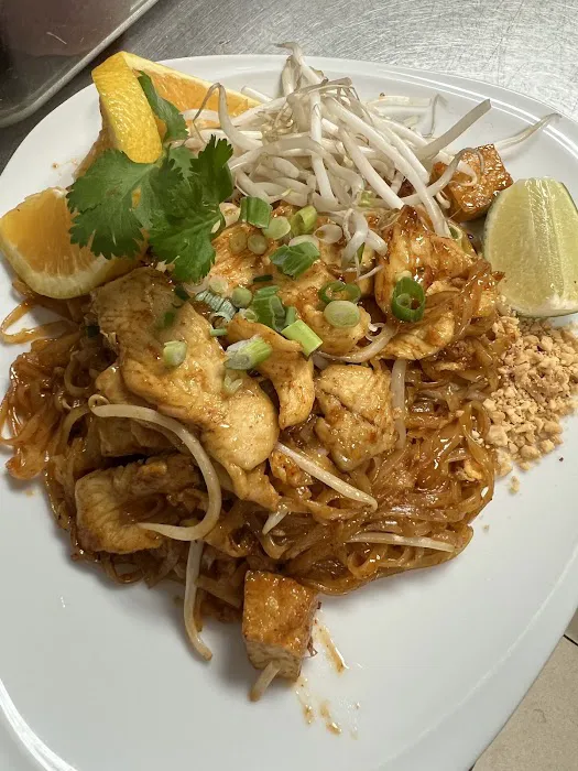 Spice Thai Kitchen Picture 3