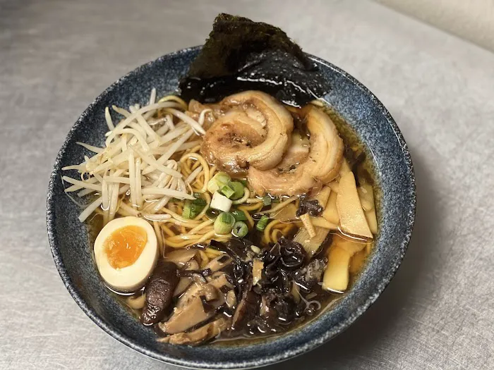 Charming-Thai Restaurant Burlington Picture 2