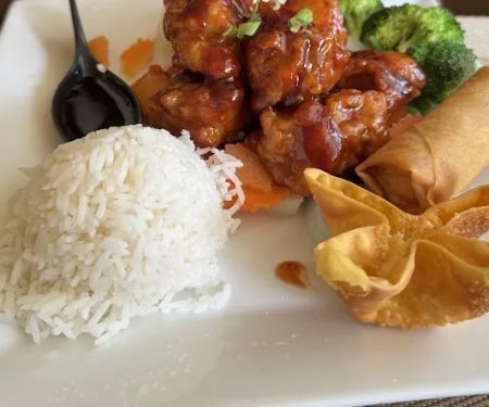 Charming-Thai Restaurant Burlington