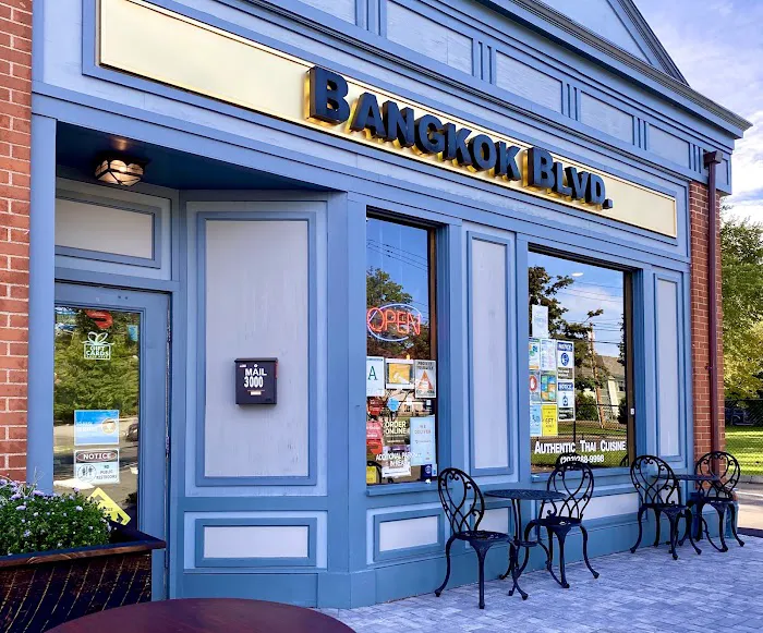 Bangkok Boulevard Picture 1