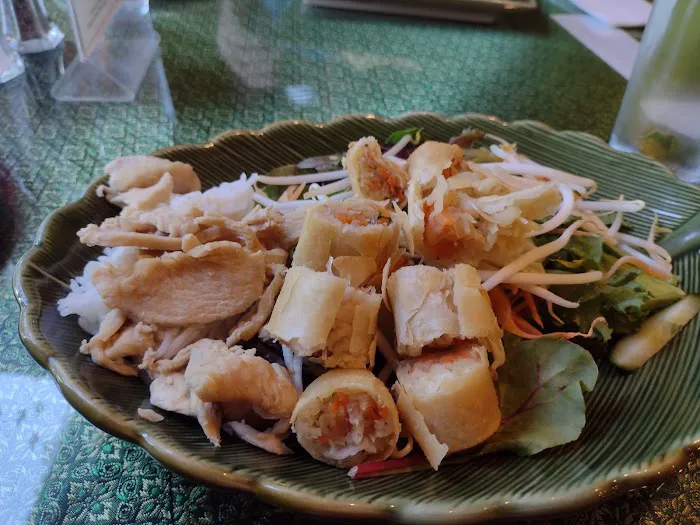 The Green Papaya Thai Restaurant Canton Picture 1