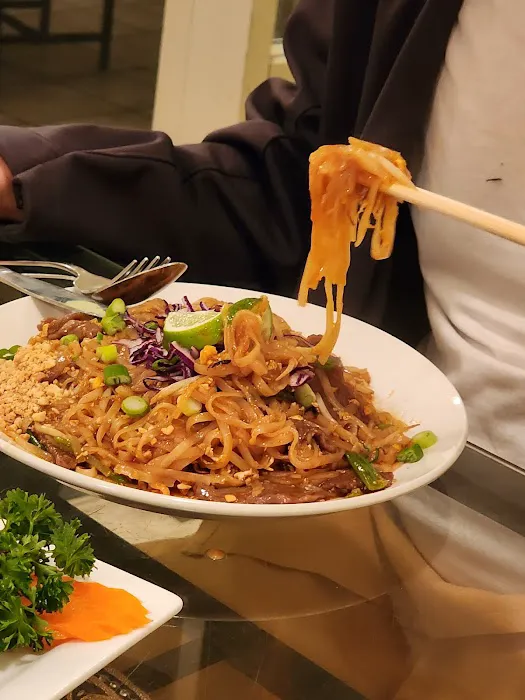 Mae Kong Thai Restaurant Picture 8