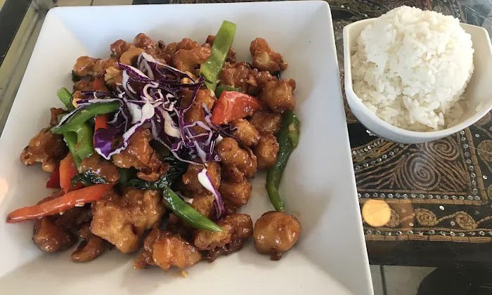 Mae Kong Thai Restaurant Picture 6