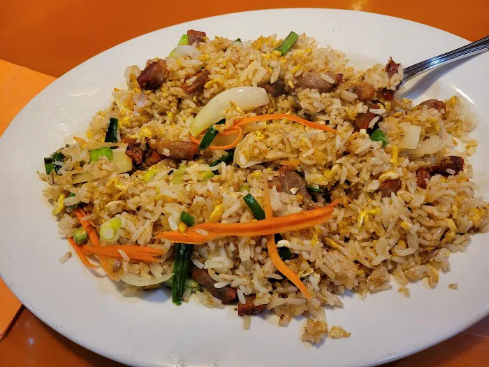 Sirinan's Thai & Japanese Restaurant - BYOB Picture 4