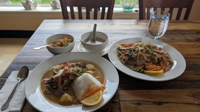 Chontong Thai Restaurant Picture 6