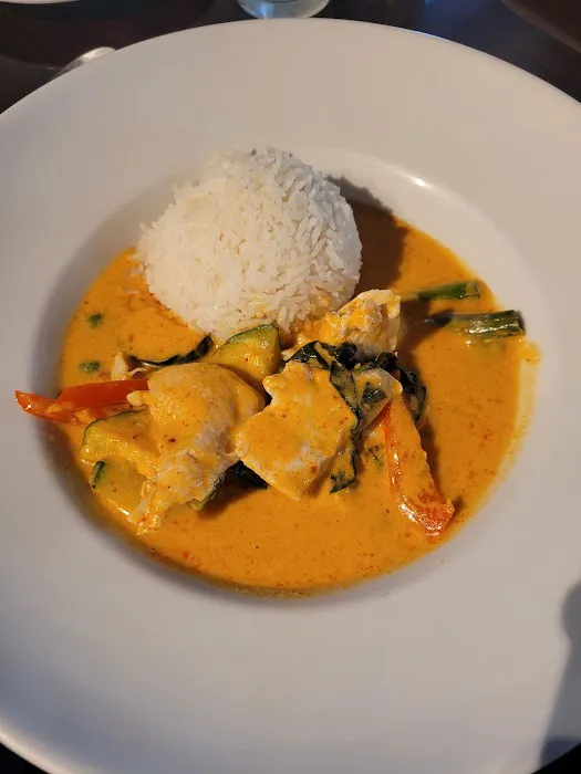 Sweet Basil Thai Restaurant Picture 4