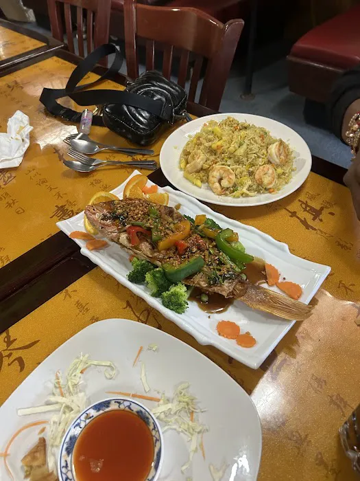 THAI GARDEN / Thai Food Restaurant Picture 5