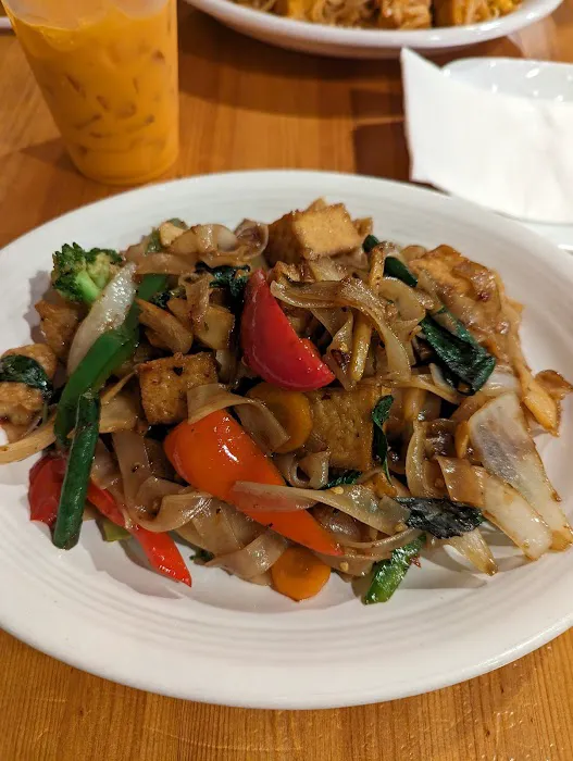Pad Thai Noodle Restaurant Picture 9