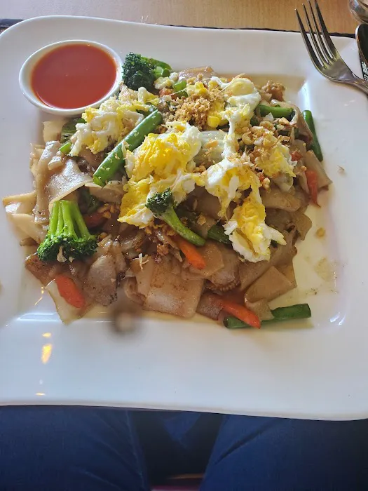 Viman Thai Cuisine Picture 4