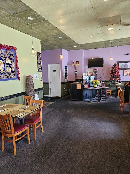 Viman Thai Cuisine Picture 8