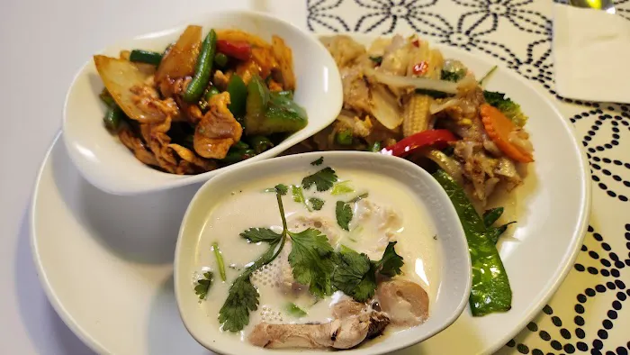 iThai Restaurant Picture 4