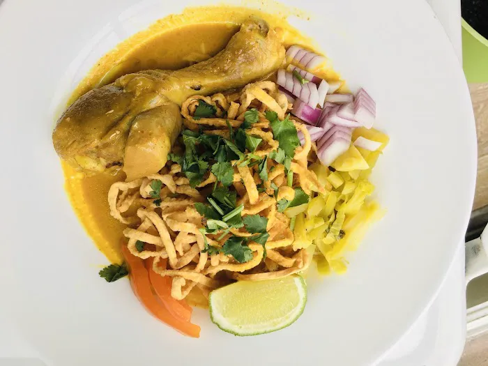 Lucky Thai Kitchen Picture 8