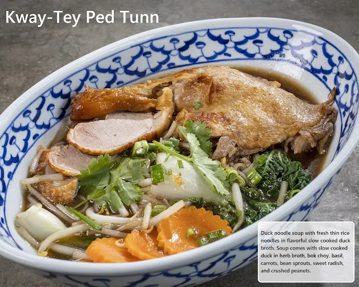 Lucky Thai Kitchen Picture 10