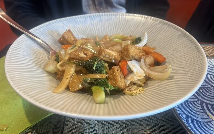 Som Siam Thai Restaurant Guilford Picture 4