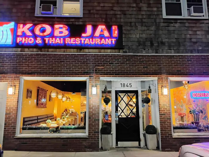 Kob Jai Pho and Thai Restaurant Picture 5