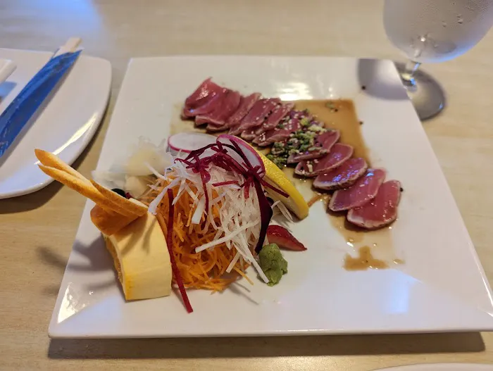 Thai House Restaurant and Sushi Bar Picture 3