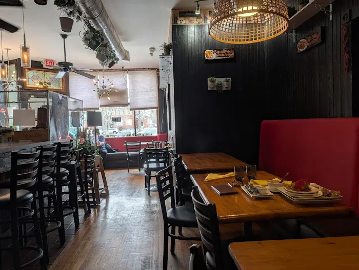 Siam Corner Thai Kitchen & Pho Picture 2