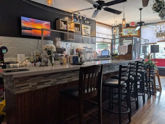 Siam Corner Thai Kitchen & Pho Picture 7