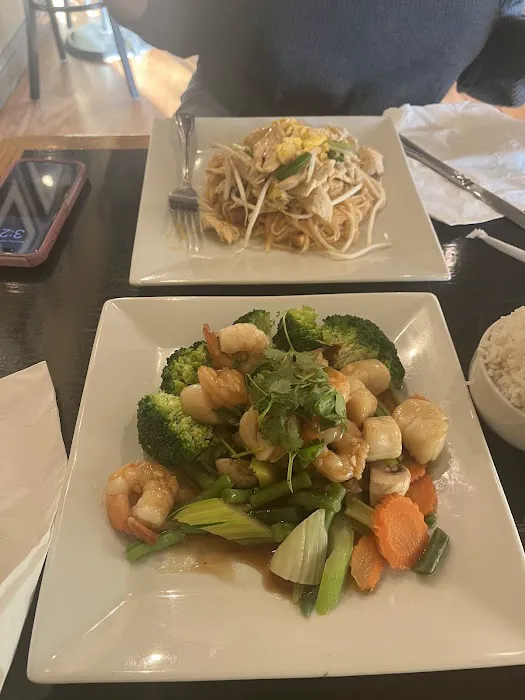 Coco Thai Kitchen Picture 8