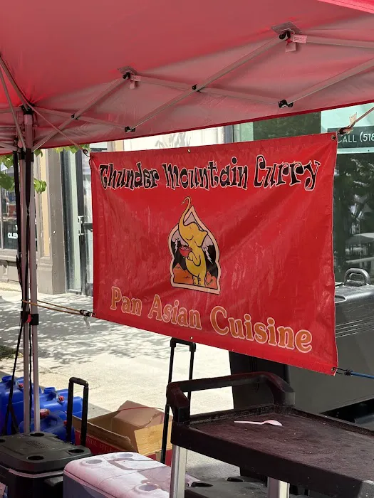 Thunder Mountain Curry Picture 2