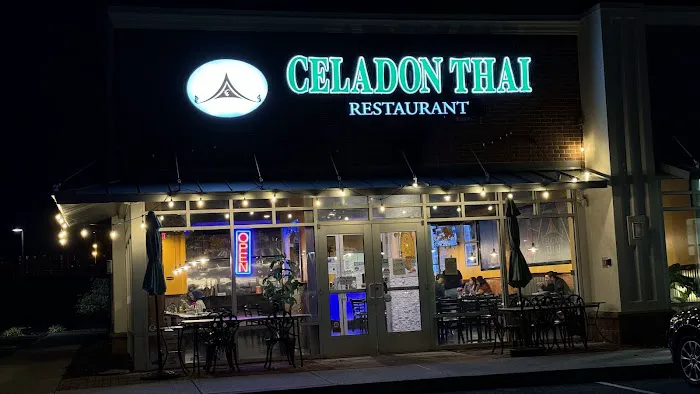 Celadon Thai Restaurant Picture 5
